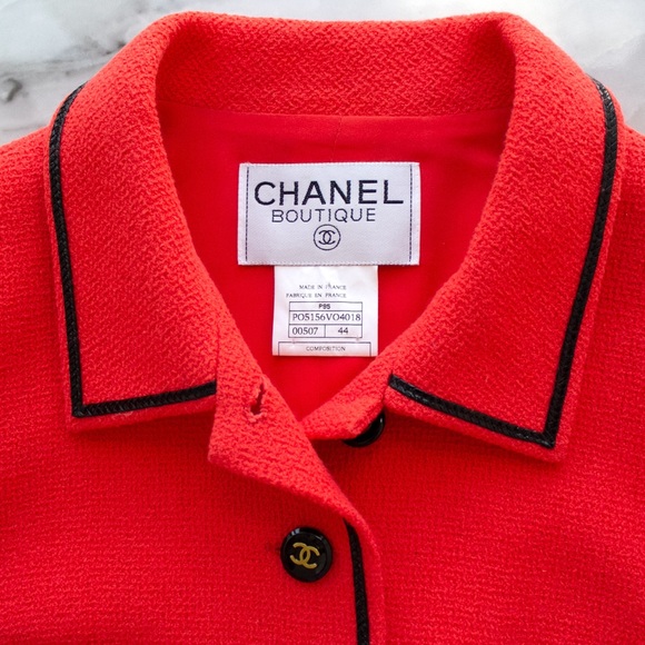 Chanel Vintage Spring 1995 Cropped Red 95P Jacket - Picture 7 of 14